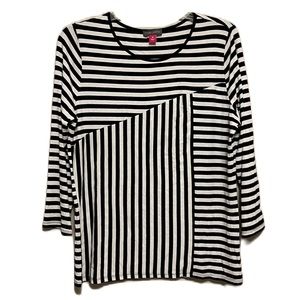 Women’s VINCE CAMUTO, Striped, Kimono Sleeves, Round Neck, Black/White, Medium